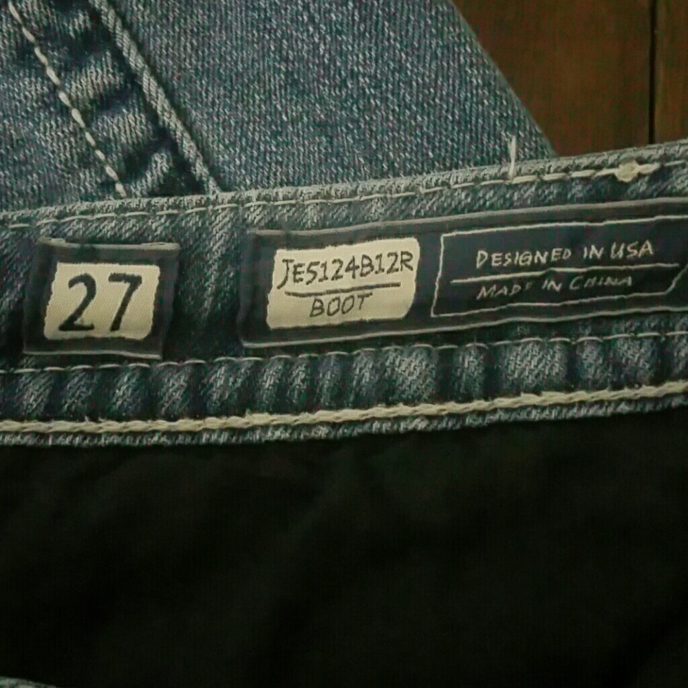 Miss Me Jeans - Picture 3 of 4